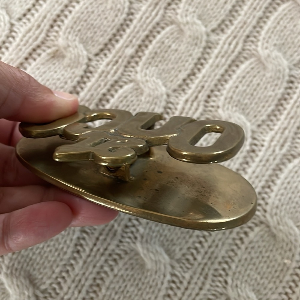 Brass paperweight-paper clip-office desk decor-heavy-to do list-urgent reminder - Picture 7 of 7